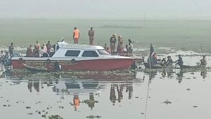 চাঁদপুরে বাল্কহেড-ট্রলারের সংঘর্ষে নিহত ৫