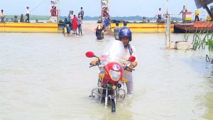 বিপৎসীমার ওপরে দক্ষিণাঞ্চলের ৫ নদীর পানি