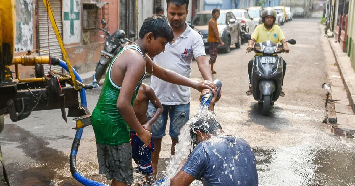 তীব্র তাপপ্রবাহ গ্রাস করছে এশিয়াকে