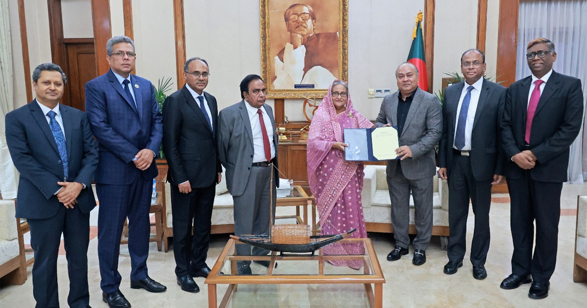 পুঁজিবাজারে বিও হিসাব খুললেন প্রধানমন্ত্রী ও শেখ রেহানা