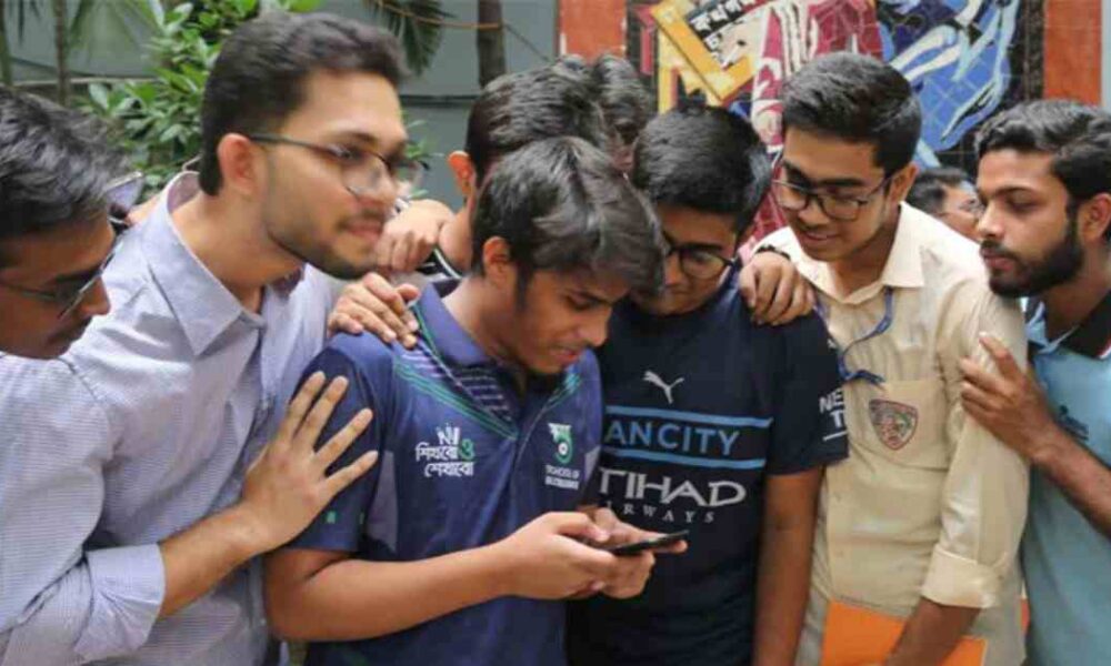 এডভেন্ট