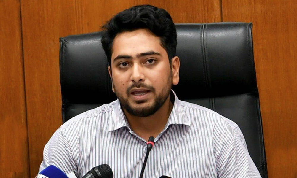 ইয়াকিন