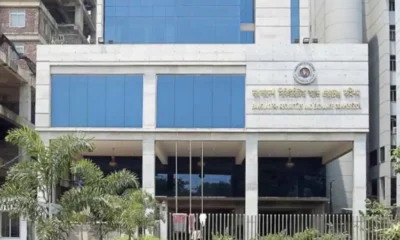 বিদেশী