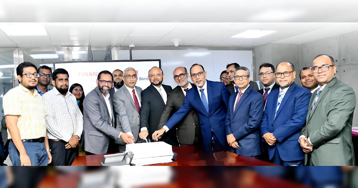 ডাচ-বাংলা ব্যাংকের জন্য ১২শ কোটি টাকার মূলধন উত্তোলন ইউসিবি ইনভেস্টমেন্টের বিএসইসি