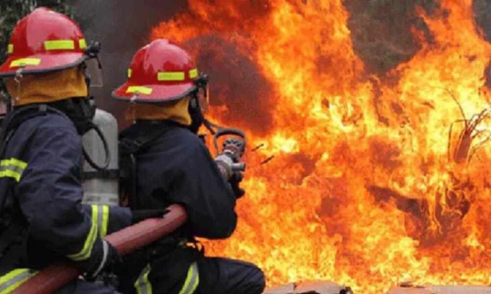 সাপ্তাহিক