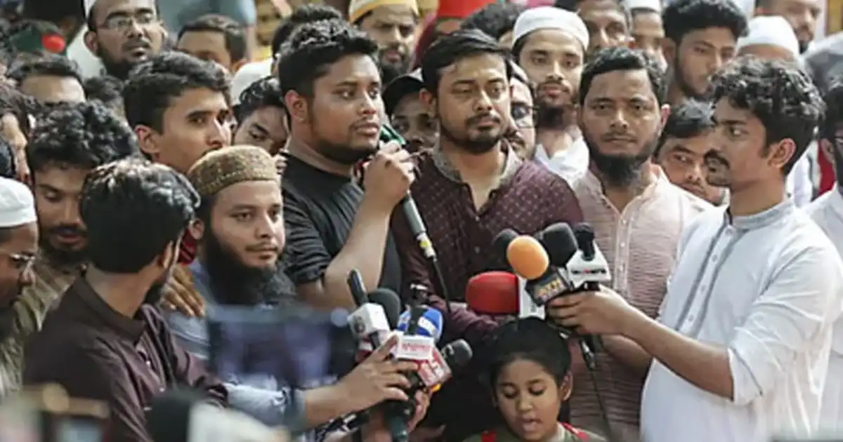 জুমার পর ‘বড় জমায়েতের’ ডাক হাসনাতের বিএটিবিসি