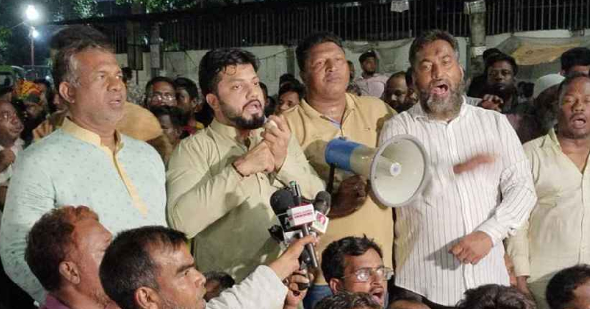 মাঠে নেমেই দুই উপদেষ্টার পদত্যাগ চাইলেন ইশরাক স্ট্যান্ডার্ড