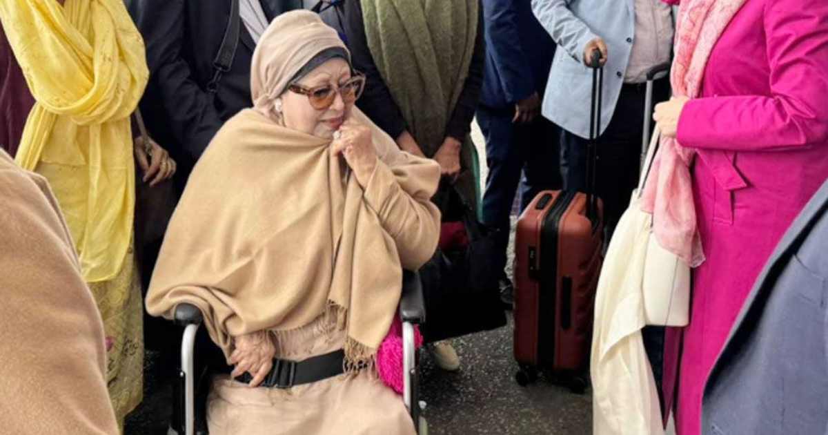‘ভাইয়ার দিকে খেয়াল রেখো’ বলে লন্ডন ছাড়লেন খালেদা জিয়া বিচ