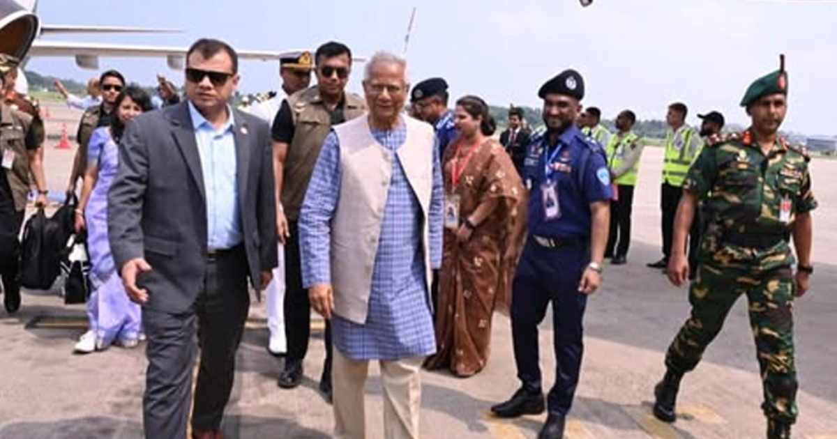 চট্টগ্রাম পৌঁছেছেন প্রধান উপদেষ্টা বিএসসি