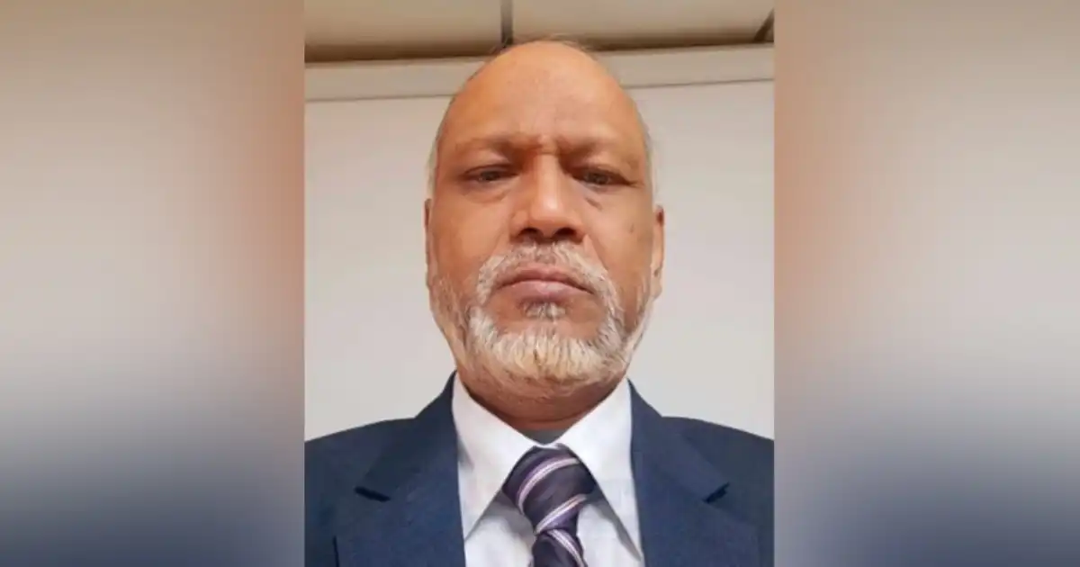 কুয়েটের ভারপ্রাপ্ত উপাচার্য অধ্যাপক হযরত আলী বৈষম্যবিরোধী ছাত্র