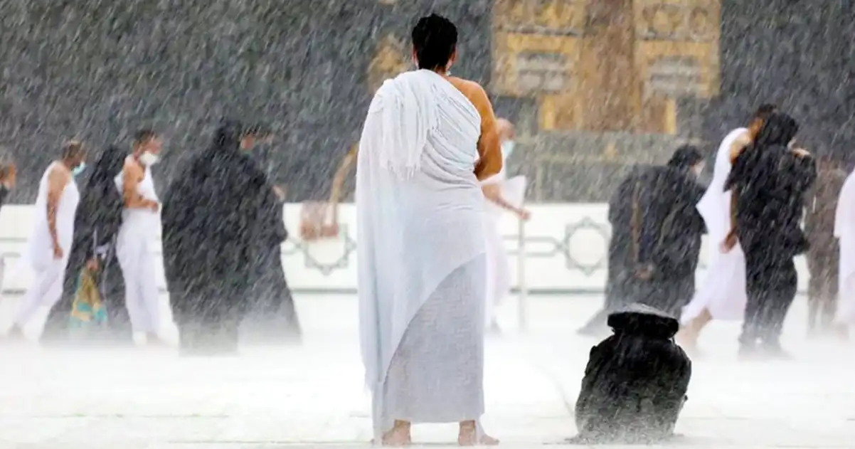 তাওয়াফের সময় যে দোয়া পড়বেন বিনিয়োগকারী