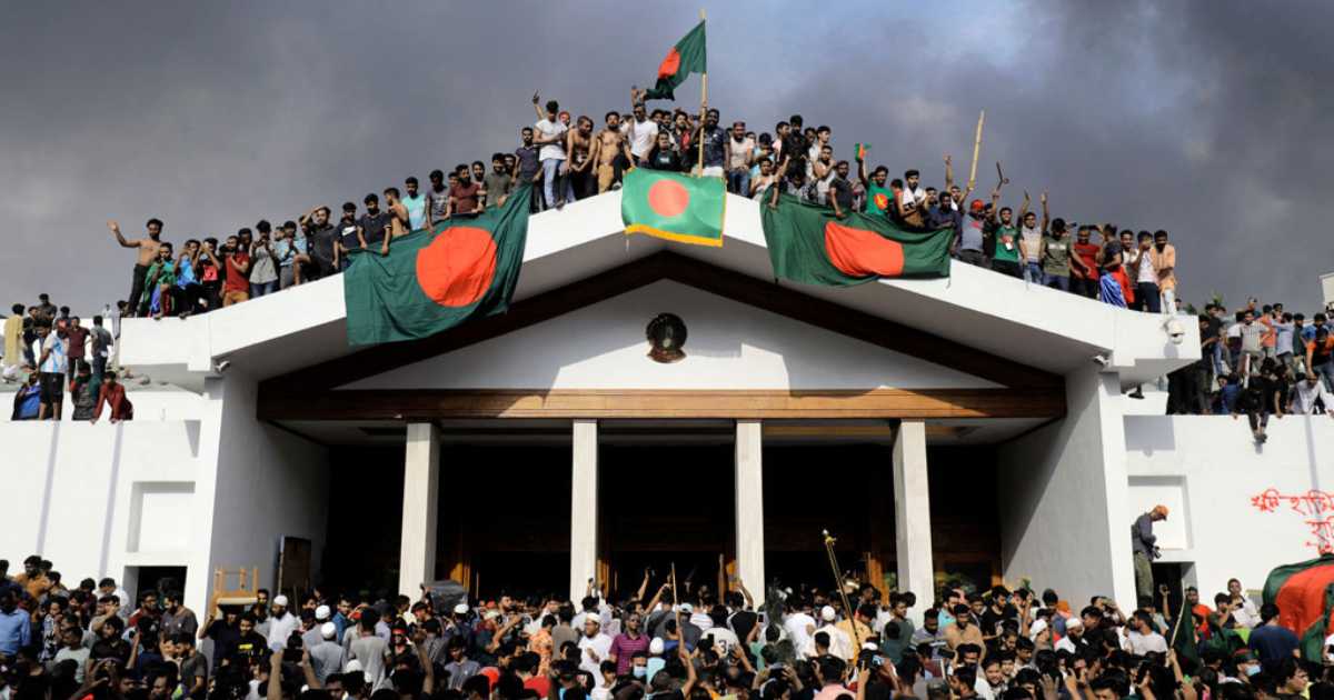 ৫ আগস্ট ‘ছাত্র-জনতার অভ্যুত্থান দিবস’, থাকবে সরকারি ছুটি তালিকাভুক্ত