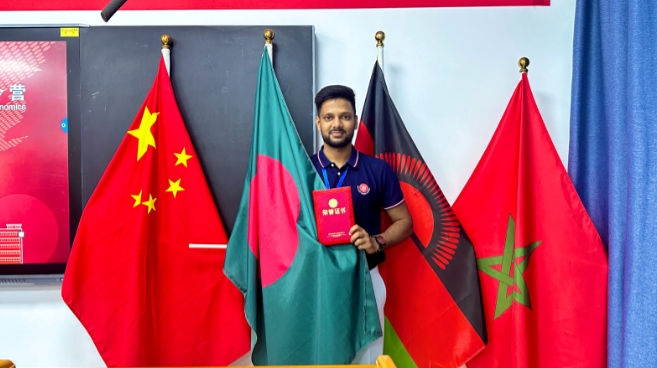 চীনে আন্তর্জাতিক প্রতিযোগিতায় বাংলাদেশি শিক্ষার্থীর গৌরবময় অর্জন লরিয়েল
