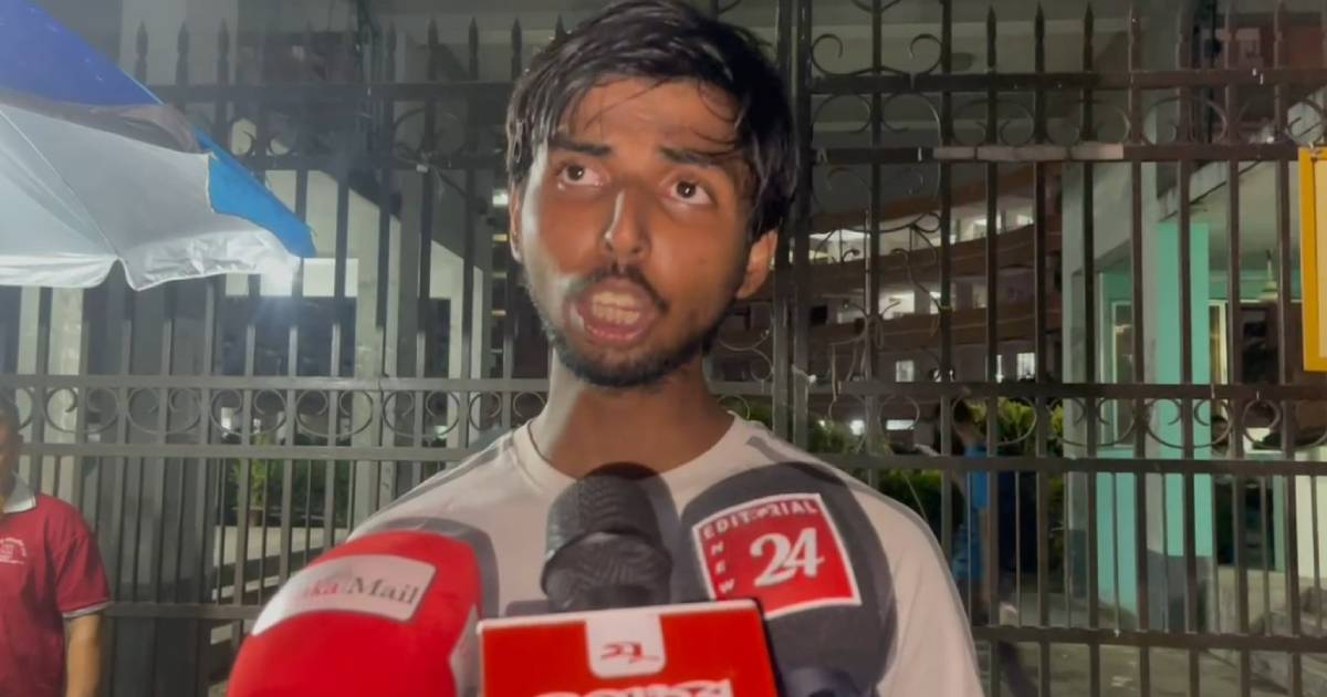 ‘ডাকসু নির্বাচন বানচালের জন্যই ককটেল বিস্ফোরণ’ ব্লক