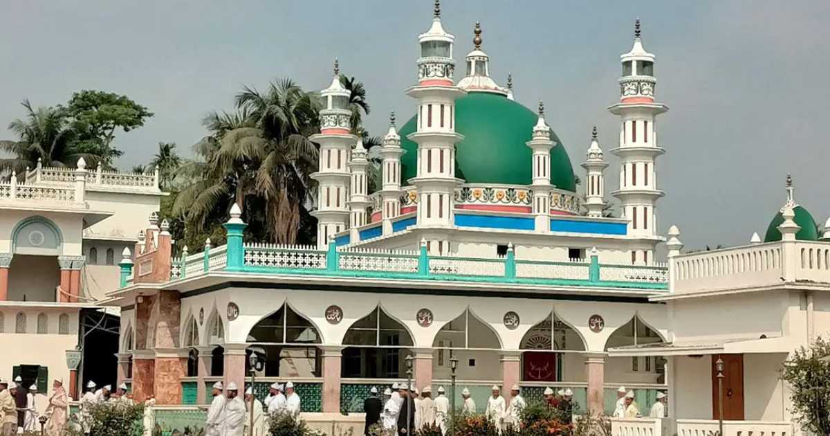 দক্ষিণ চট্টগ্রামের অর্ধশত গ্রামে শুক্রবার ঈদুল আজহা এনসিসি ব্যাংক