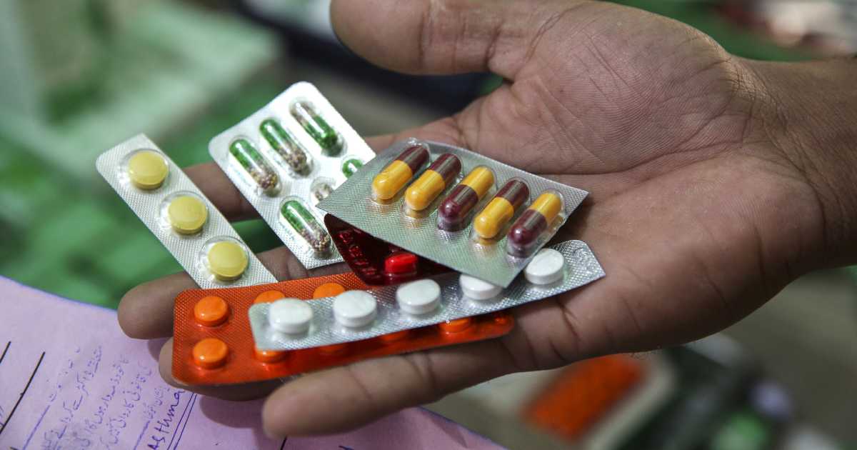 দাম কমবে সব ধরনের ওষুধের বাজেটে
