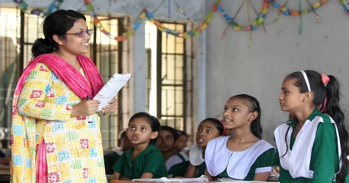 ১ লাখ শিক্ষক নিয়োগের আবেদন প্রক্রিয়া ফের শুরু ব্যাক অফিস