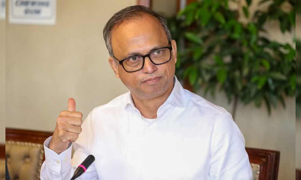 ড. ইউনূস