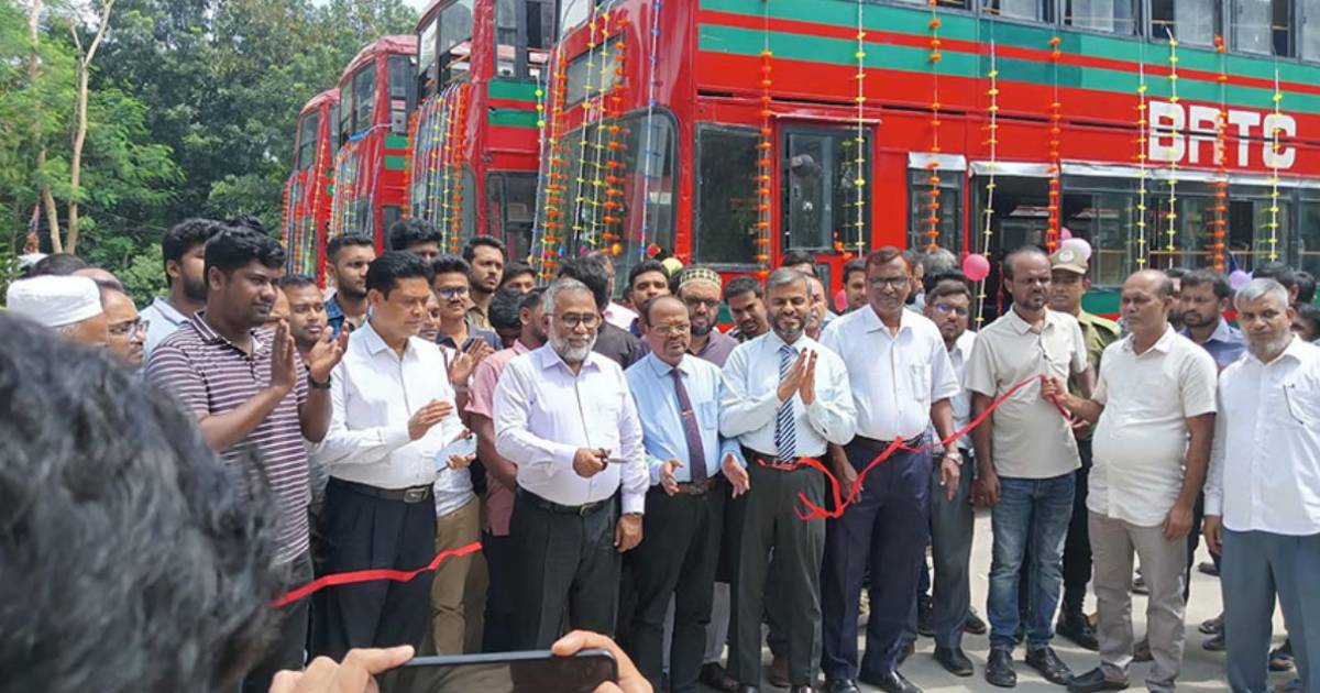 ইবিতে ত্রুটিপূর্ণ বাস উদ্বোধন, ১ মাসে নতুন সংযোজনের আশ্বাস ব্লক