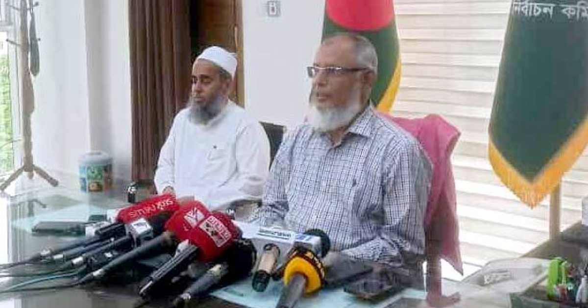 ভোটের পরিবেশ শতভাগ অনুকূলে: ইসি আনোয়ারুল ব্লক