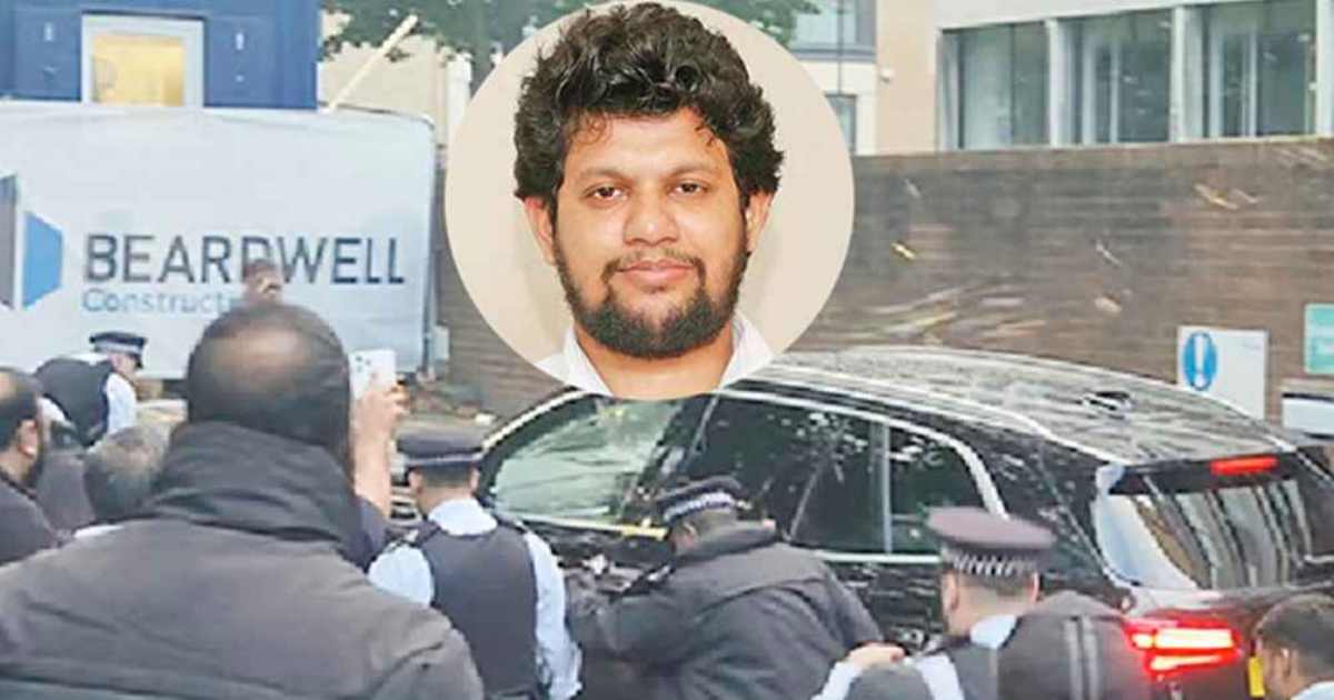 লন্ডনে উপদেষ্টা মাহফুজ আলমের ওপর হামলার চেষ্টার নিন্দা জানাল সরকার ডিএসই