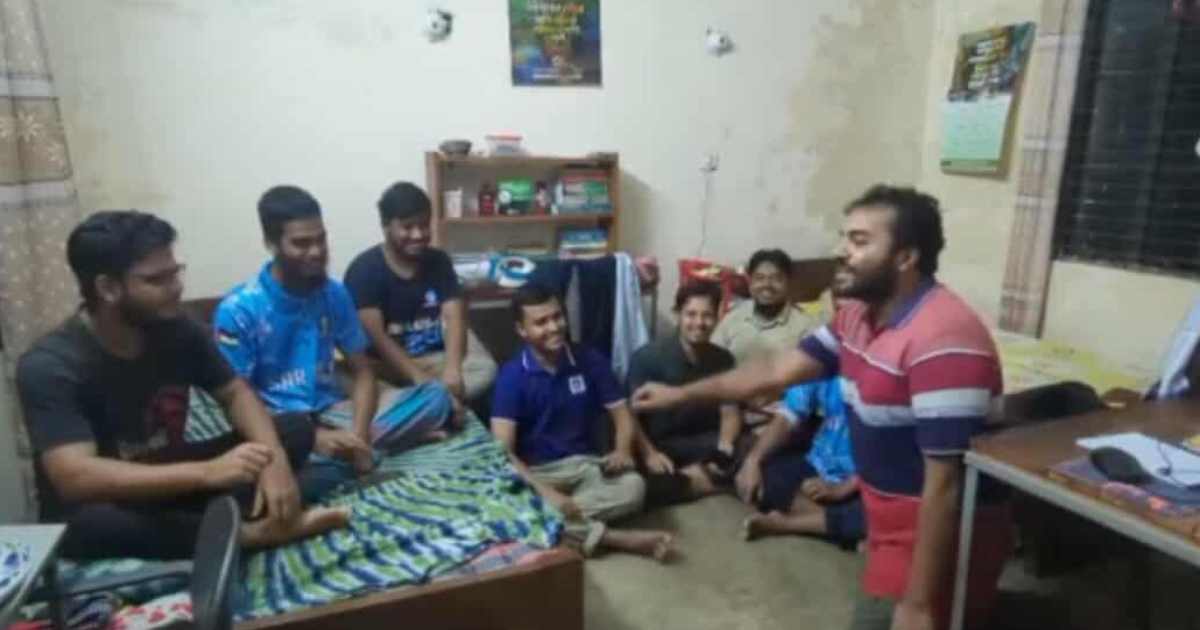 ভিপি প্রার্থী আবিদের উক্তি নিয়ে ব্যঙ্গ, ক্ষমা চেয়ে ইবি শিক্ষার্থীর স্ট্যাটাস ডিএসই