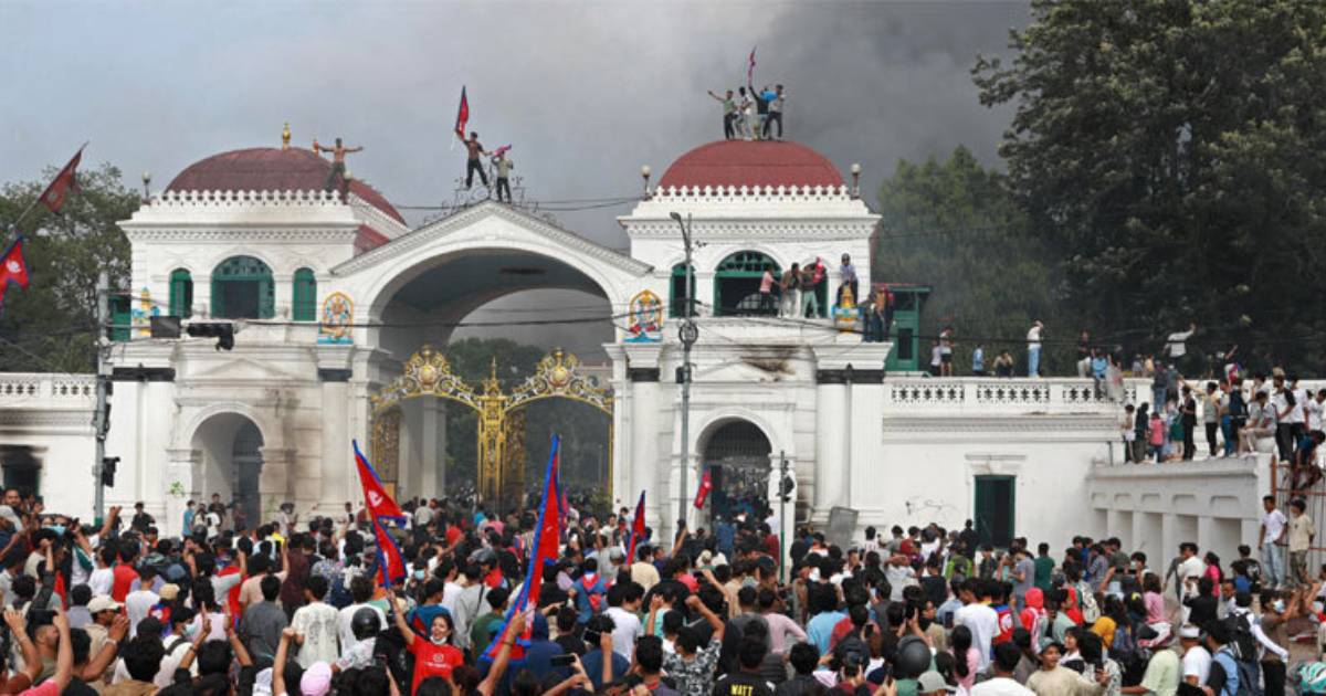 নেপালে আন্দোলনে নিহতের সংখ্যা বেড়ে ৭২ ট্রাস্ট ইসলামী