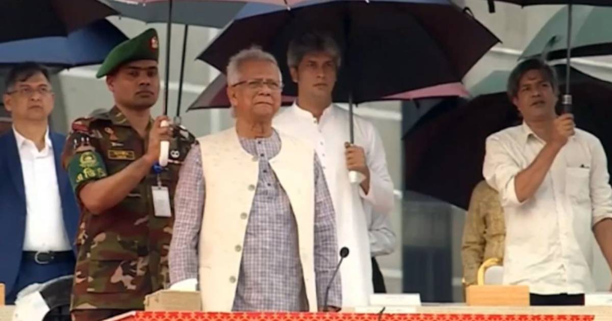 জুলাই জাতীয় সনদ স্বাক্ষর অনুষ্ঠানে যোগ দিলেন প্রধান উপদেষ্টা মূলধন