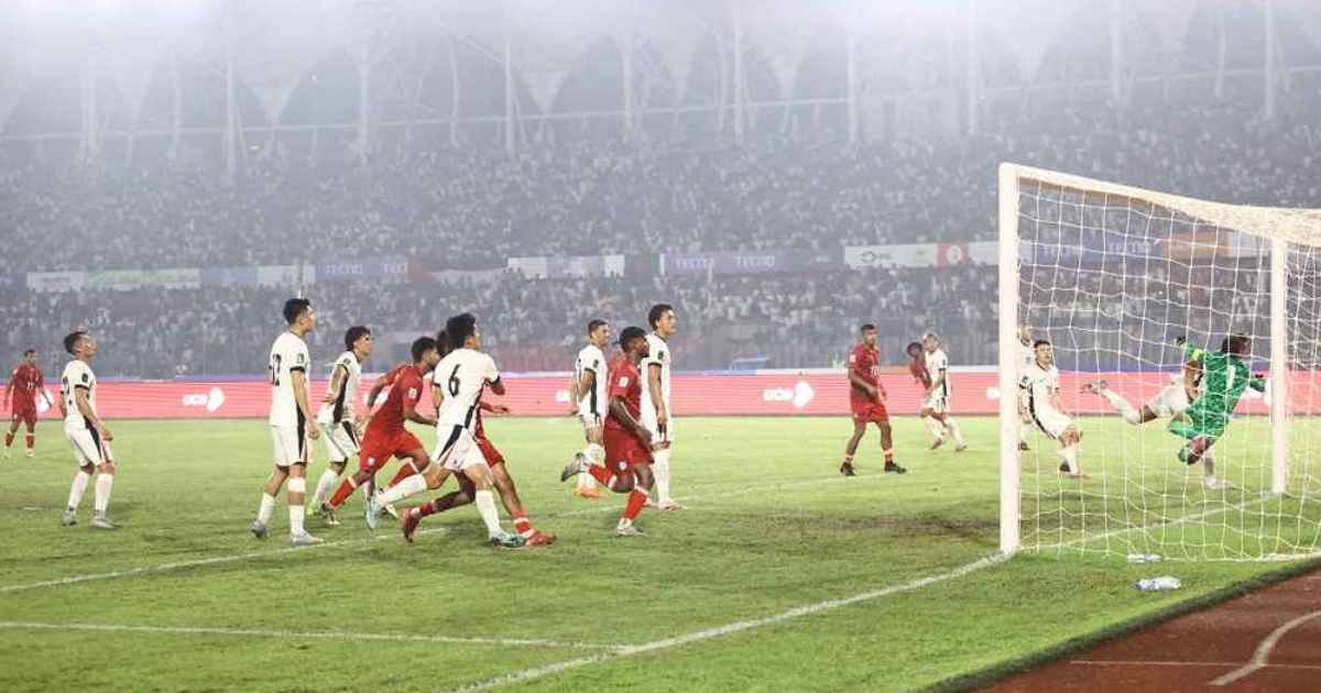 লড়াই করে হংকংয়ের বিপক্ষে বাংলাদেশের হার ব্লক