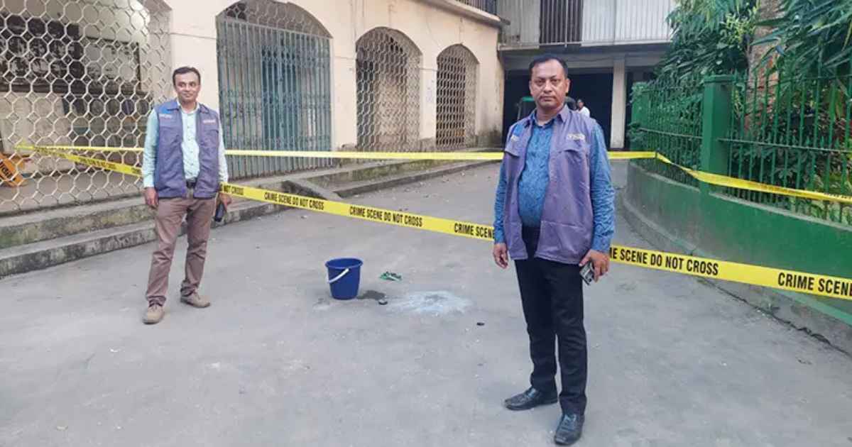 সারজিস আলমের গাড়িবহরে ককটেল হামলা শার্প ইন্ডাস্ট্রিজ