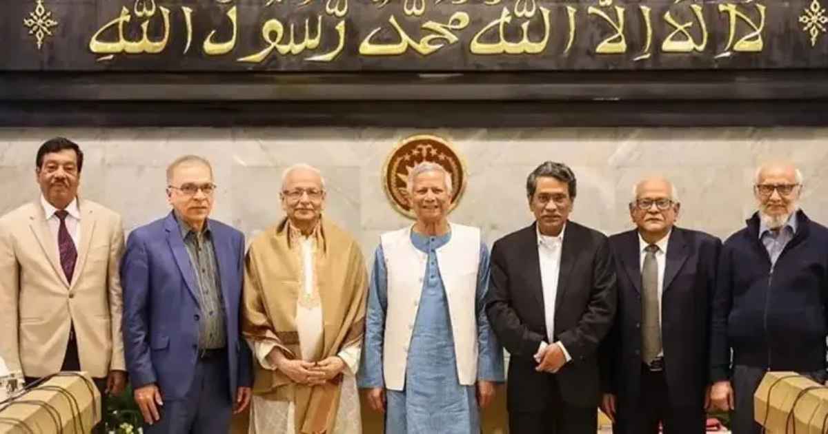 জাতীয় ঐকমত্য কমিশনের সাফল্যে প্রধান উপদেষ্টার অভিনন্দন ডিএসই