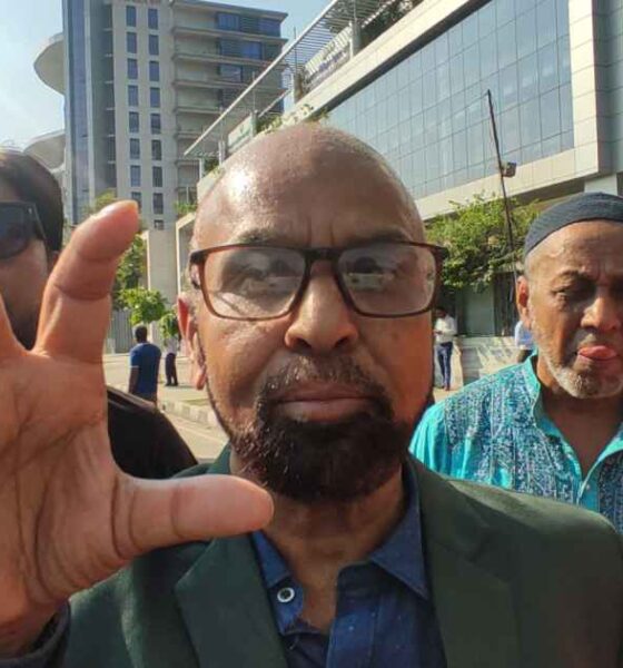 ড. ইউনূস