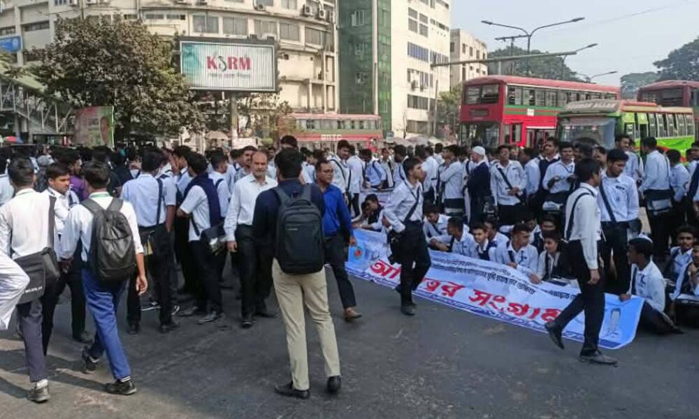 স্ট্যান্ডার্ড ইন্স্যুরেন্স