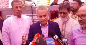 ঈদে ঢাকা ছাড়বে দেড়কোটি মানুষ : সড়ক পরিবহনমন্ত্রী