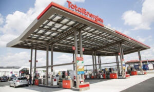 মধ্যপ্রাচ্য উত্তেজনার প্রভাব ফ্রান্সে, বাড়ছে ডিজেল-পেট্রলের দাম