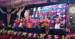 চট্টগ্রাম বিশ্ববিদ্যালয়ে বর্ণিল বর্ষবরণ, শোভাযাত্রার সঙ্গে বলীখেলা-পুতুলনাচ