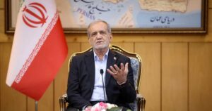 ইরানকে আত্মসমর্পণে বাধ্য করার চেষ্টা ব্যর্থ হবে : মাসুদ পেজেশকিয়ান