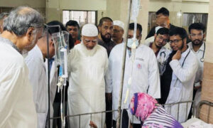 হামে আক্রান্ত শিশুদের দেখতে শিশু হাসপাতালে জামায়াত আমির