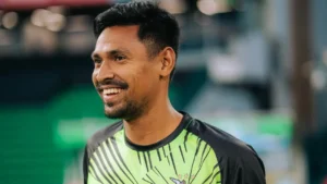 আমিরকে ছাড়িয়ে টি-টোয়েন্টিতে পেসারদের শীর্ষে মুস্তাফিজ