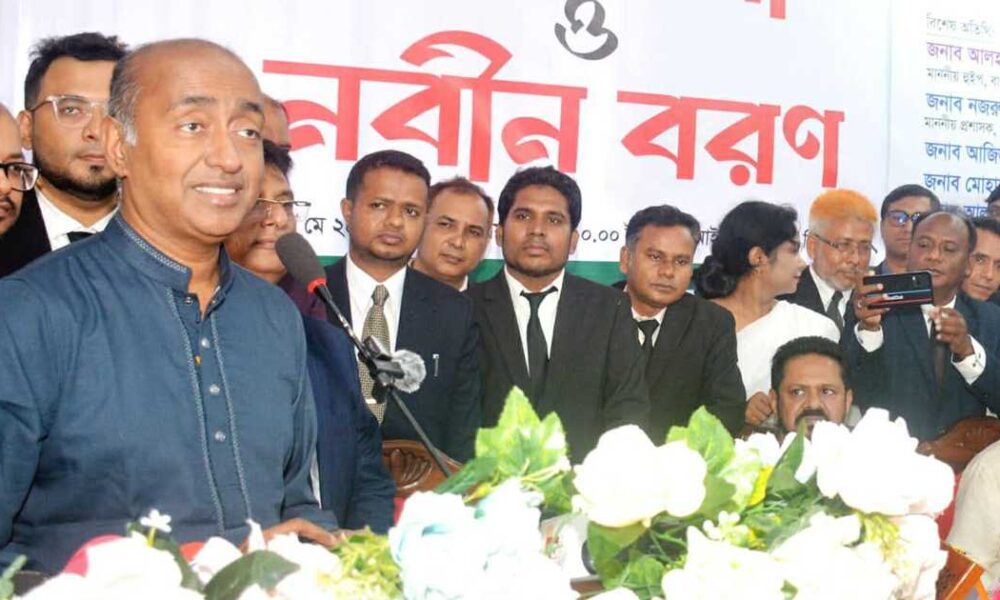 এক